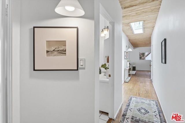 1308 N Beverly Glen Boulevard, Los Angeles, CA 90077