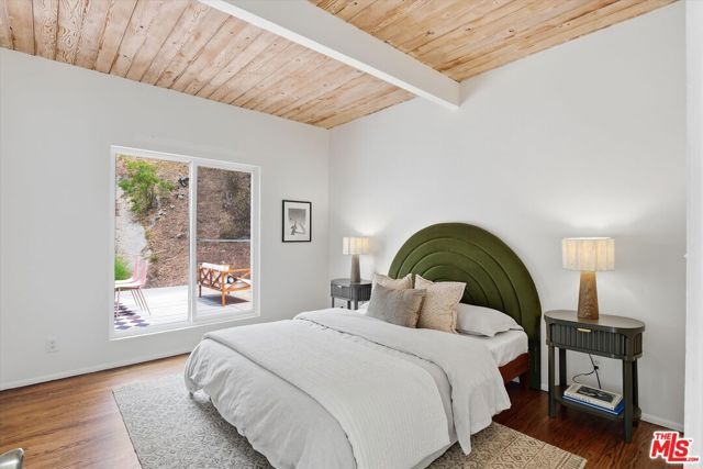 1308 N Beverly Glen Boulevard, Los Angeles, CA 90077