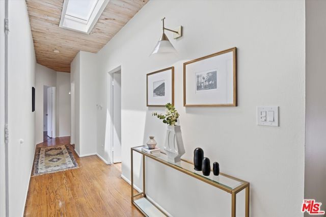 1308 N Beverly Glen Boulevard, Los Angeles, CA 90077