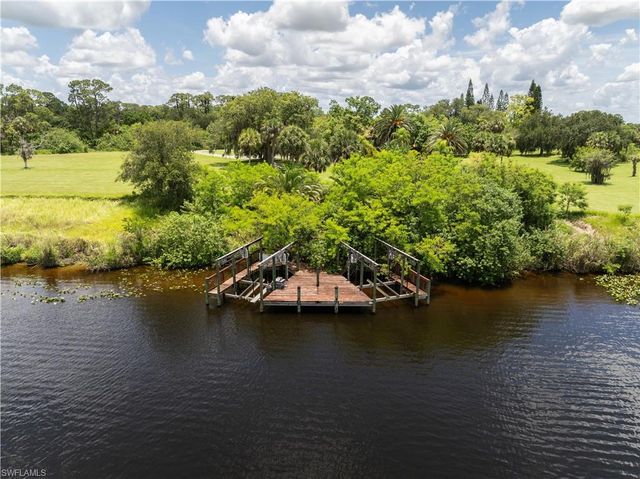 5254 River Blossom LN, Fort Denaud, FL 33935