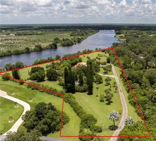 5254 River Blossom LN, Fort Denaud, FL 33935