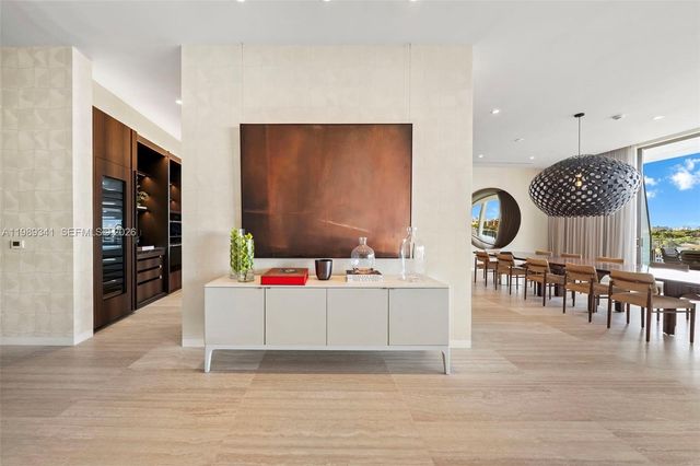5 Grove Isle Drive PHS01, Coconut Grove, FL 33131