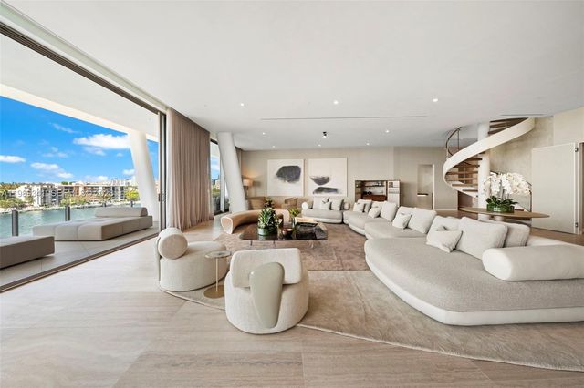 5 Grove Isle Drive PHS01, Coconut Grove, FL 33131