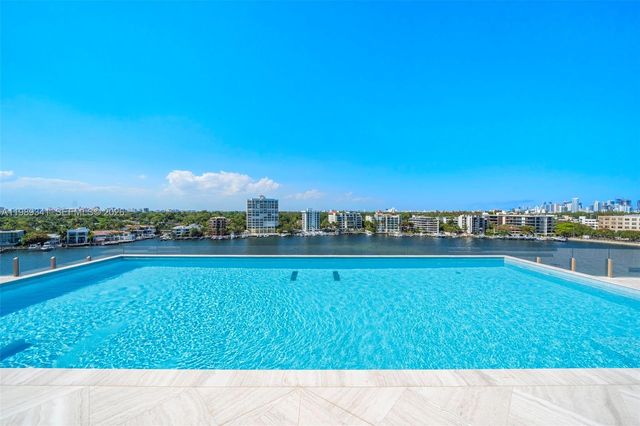 5 Grove Isle Drive PHS01, Coconut Grove, FL 33131