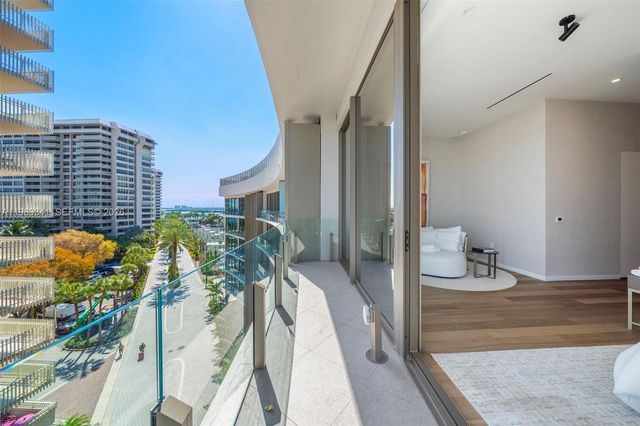 5 Grove Isle Drive PHS01, Coconut Grove, FL 33131