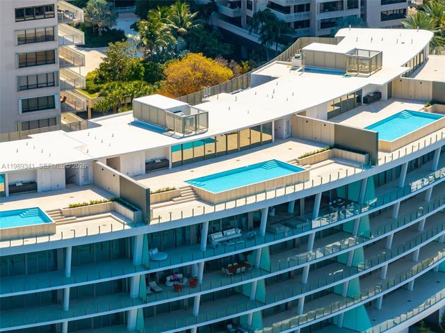 5 Grove Isle Drive PHS01, Coconut Grove, FL 33131