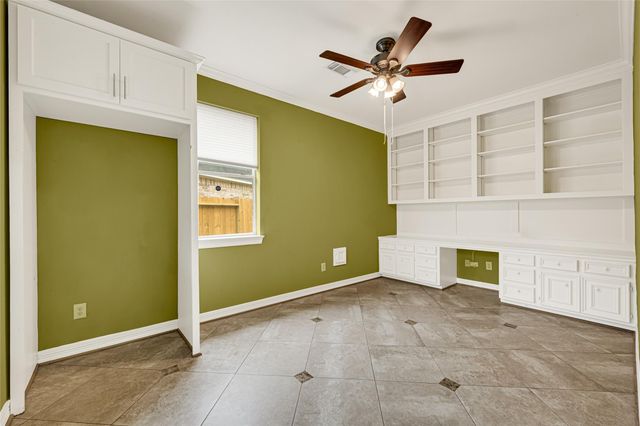11411 Gladewater Drive, Pearland, TX 77584