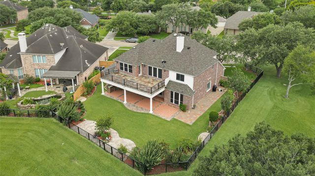 11411 Gladewater Drive, Pearland, TX 77584