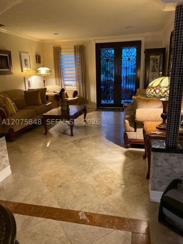 3889 NW 5th St, Miami, FL 33126