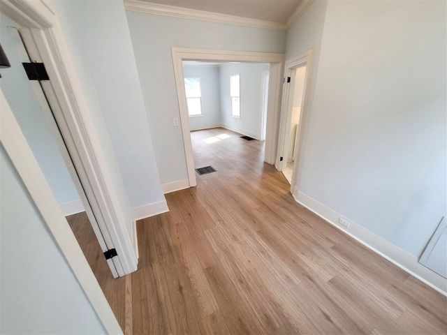 110 Hillsdale Street, Hillsdale, MI 49242