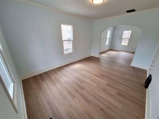 110 Hillsdale Street, Hillsdale, MI 49242