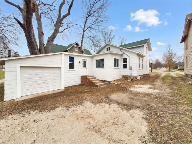 110 Hillsdale Street, Hillsdale, MI 49242
