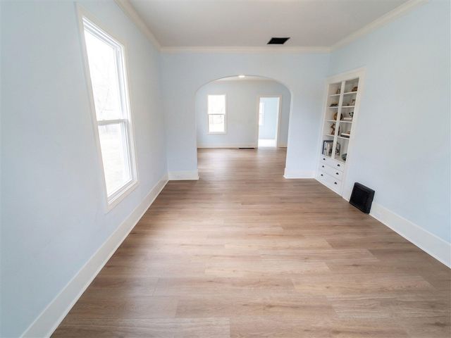 110 Hillsdale Street, Hillsdale, MI 49242