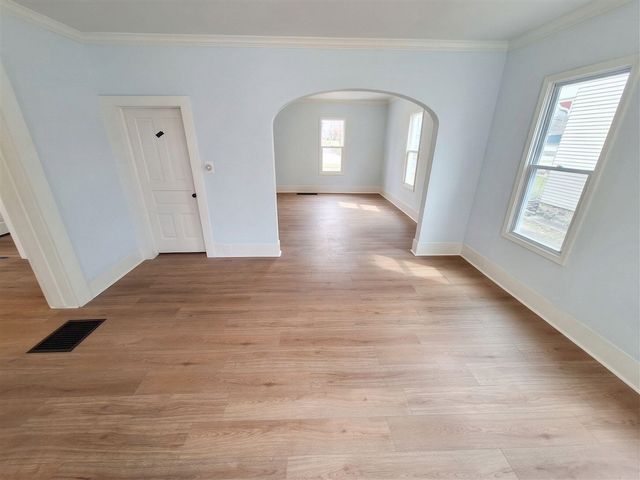 110 Hillsdale Street, Hillsdale, MI 49242