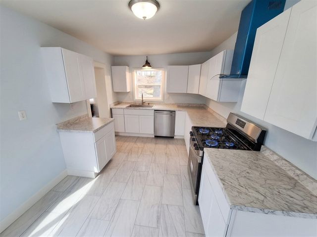 110 Hillsdale Street, Hillsdale, MI 49242