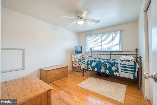 420 CORTLEIGH DR, York, PA 17402