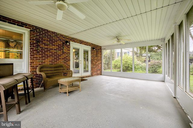 420 CORTLEIGH DR, York, PA 17402