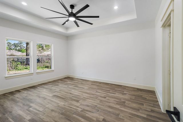 1602 Chart Drive, Crosby, TX 77532