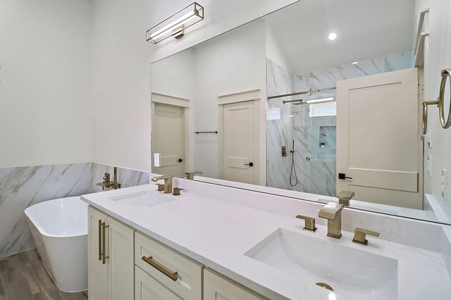 1602 Chart Drive, Crosby, TX 77532