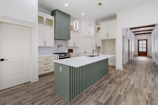 1602 Chart Drive, Crosby, TX 77532