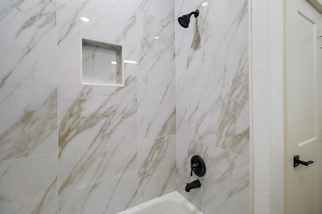 1602 Chart Drive, Crosby, TX 77532