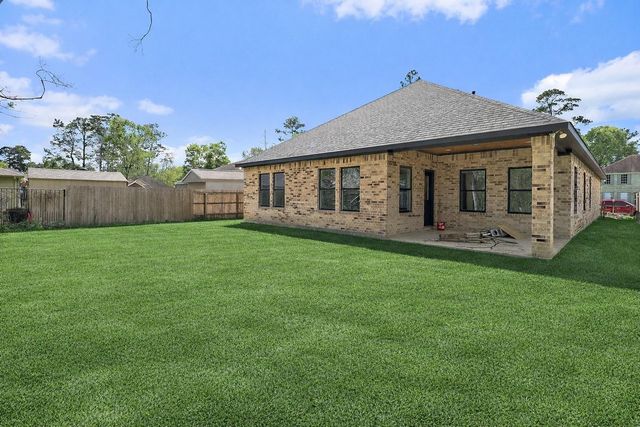 1602 Chart Drive, Crosby, TX 77532