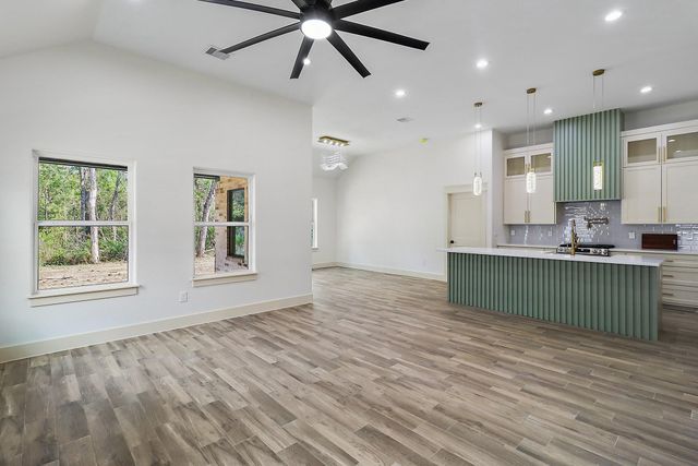 1602 Chart Drive, Crosby, TX 77532