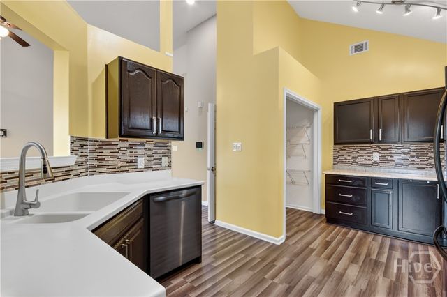 153 Salt Landing Circle, Savannah, GA 31405