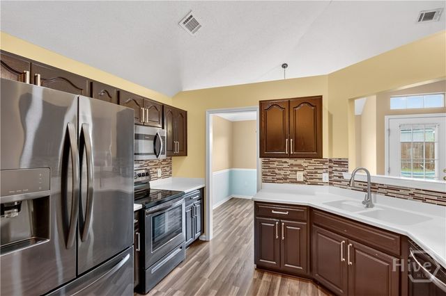 153 Salt Landing Circle, Savannah, GA 31405