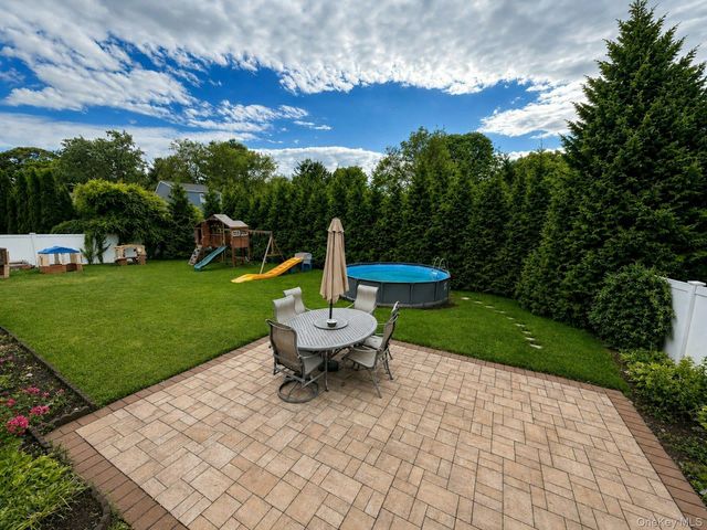 3 Win Haven Lane, Commack, NY 11725