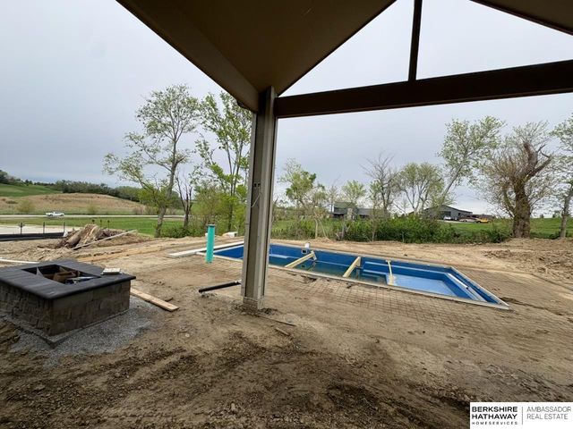 21412 Taylor Street, Elkhorn, NE 68022