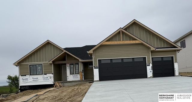 21412 Taylor Street, Elkhorn, NE 68022