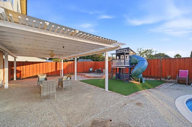 36357 Spruce St., Newark, CA 94560