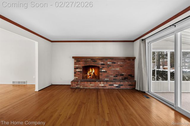 14229 Ingram Street, Livonia, MI 48154