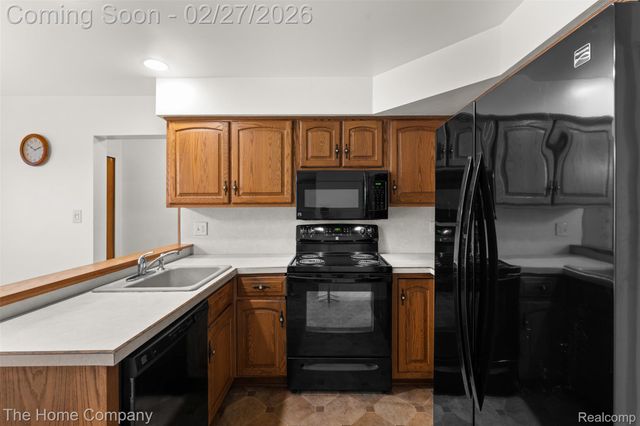 14229 Ingram Street, Livonia, MI 48154