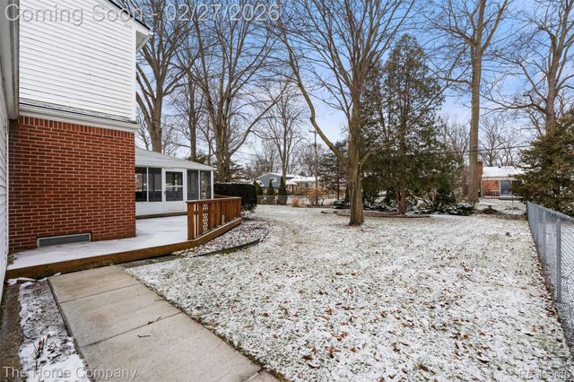 14229 Ingram Street, Livonia, MI 48154