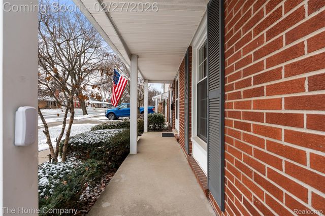 14229 Ingram Street, Livonia, MI 48154