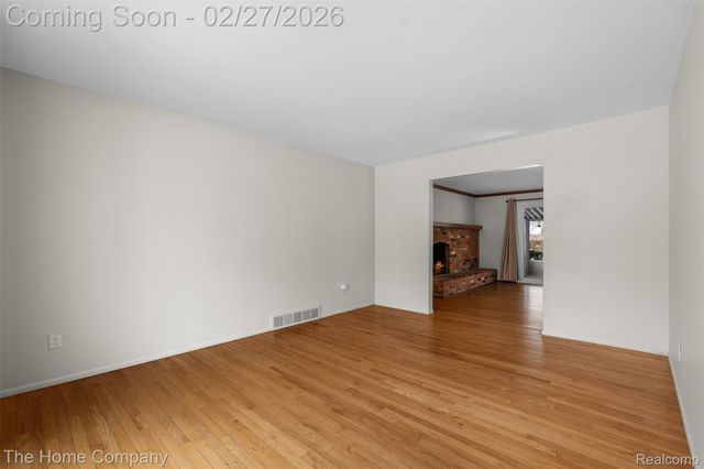 14229 Ingram Street, Livonia, MI 48154