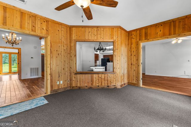 124 Old Salem Trail, Pine Mountain, GA 31822