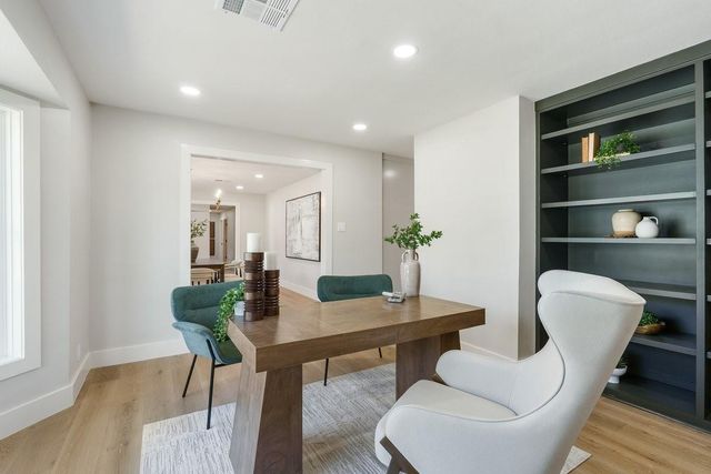 7525 Middlewood Street, Houston, TX 77063