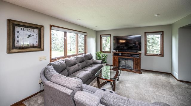 3435 225th Street W, Farmington, MN 55024