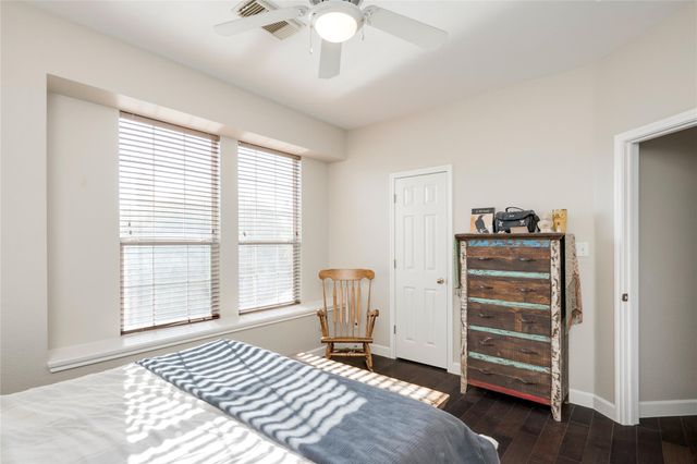 2729 Kinney Oaks CT, Austin, TX 78704