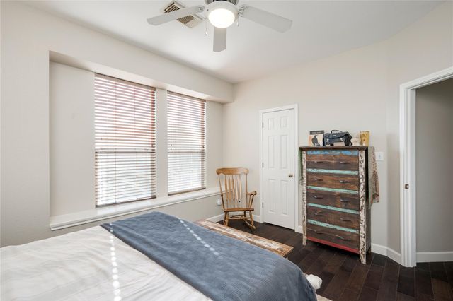 2729 Kinney Oaks CT, Austin, TX 78704