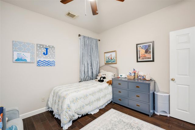 2729 Kinney Oaks CT, Austin, TX 78704