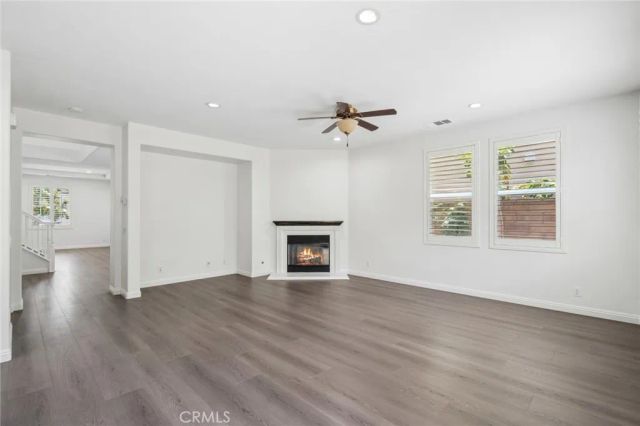 27 Daphne, Irvine, CA 92606