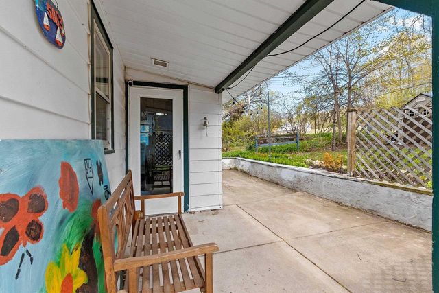 5083 EDGEWATER BEACH ROAD, Green Bay, WI 54311