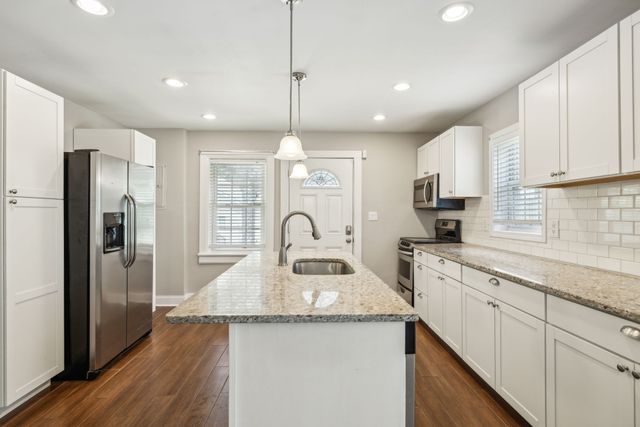 105 Rucker Ave, Franklin, TN 37064