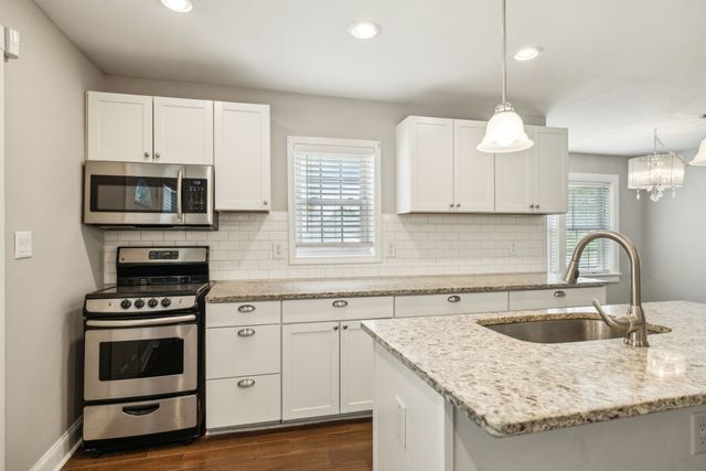 105 Rucker Ave, Franklin, TN 37064