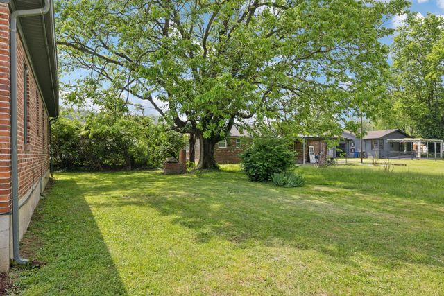 105 Rucker Ave, Franklin, TN 37064