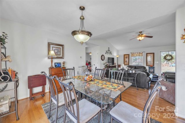 57 Riverview Road, Taylorsville, NC 28681